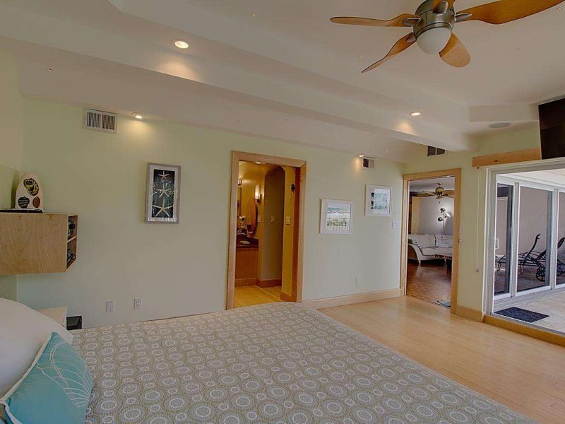 2 BR Sunset Royale Penthouse #412