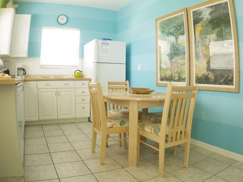 One-bedroom #4 - Sunset Royale