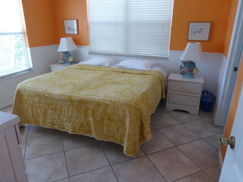 Two-bedroom #2 - Sunset Royale